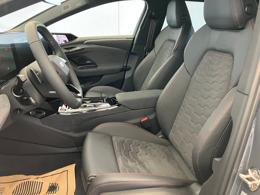 Audi S6 e-tron