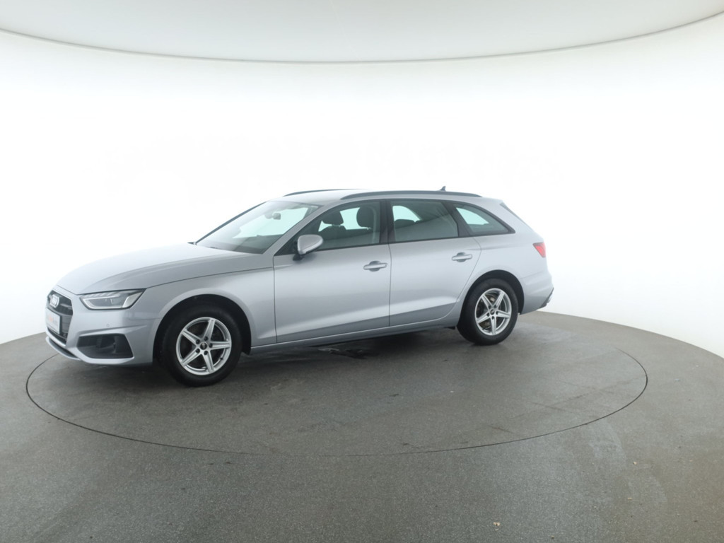 Audi A4 Avant 30 TDI
