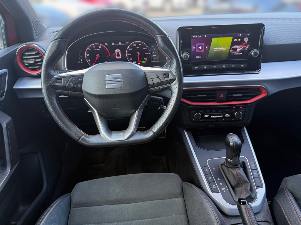 Seat Arona
