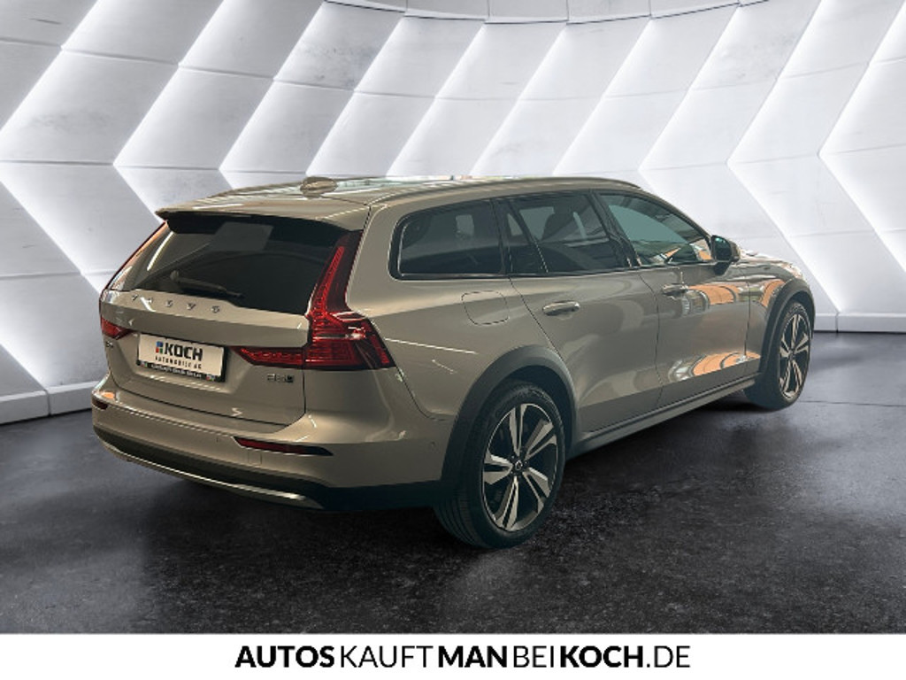 Volvo V60 Cross Country