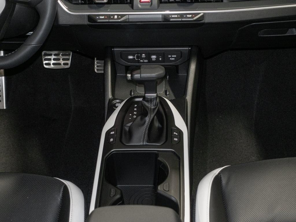 Kia K4