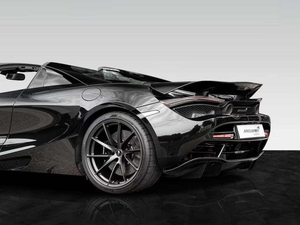 McLaren 720S