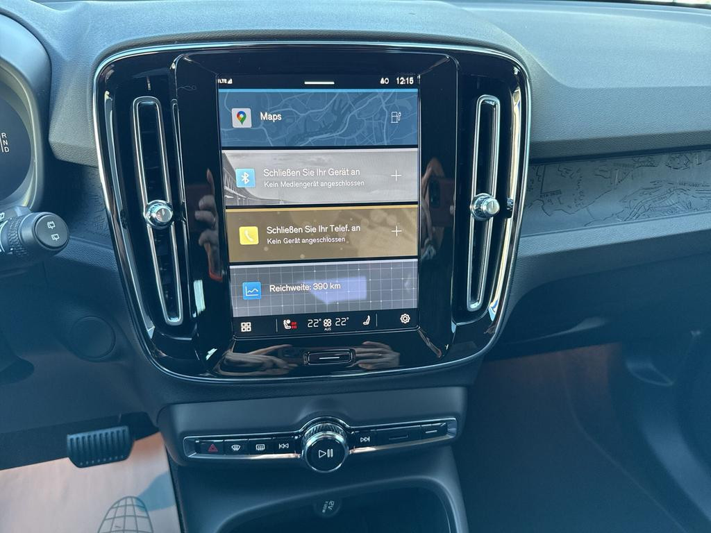 Volvo EX40