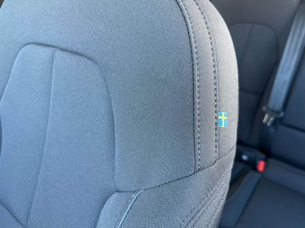 Volvo EX40