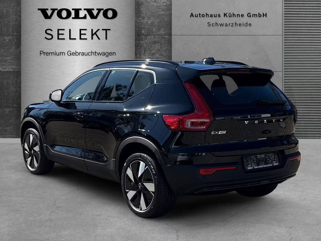 Volvo EX40