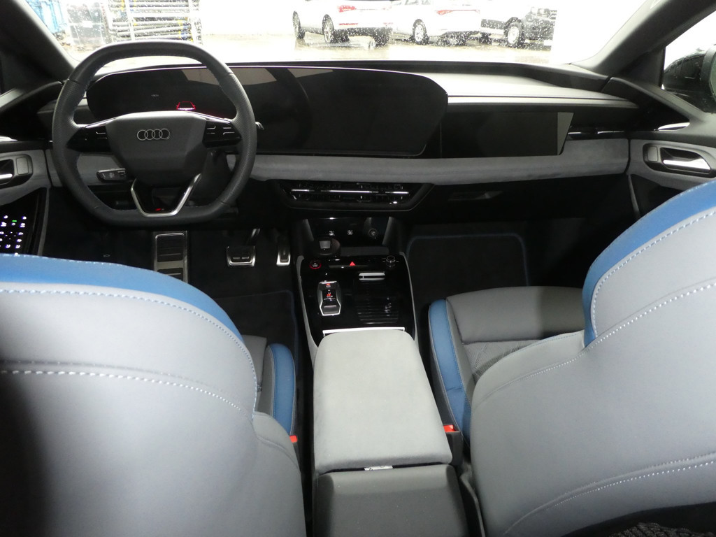 Audi S6 e-tron