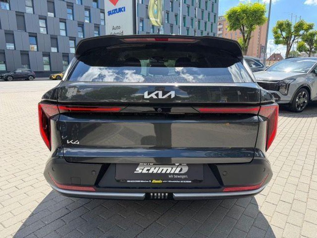 Kia K4