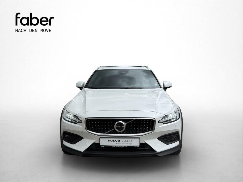 Volvo V60 Cross Country
