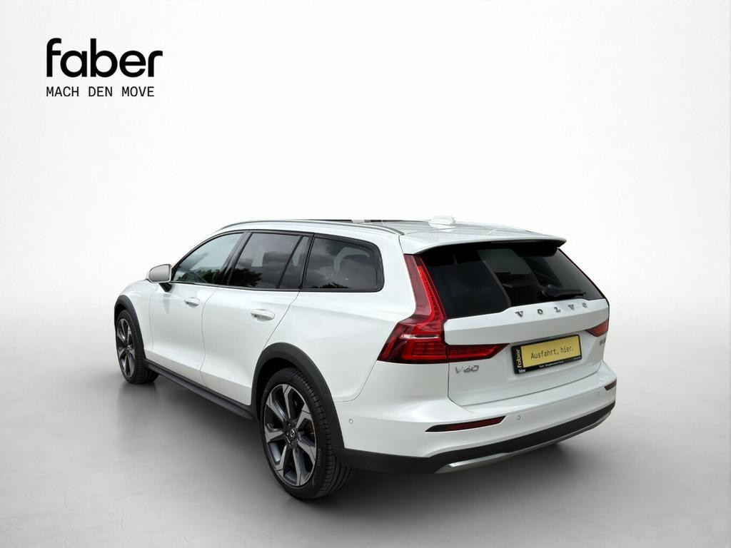 Volvo V60 Cross Country