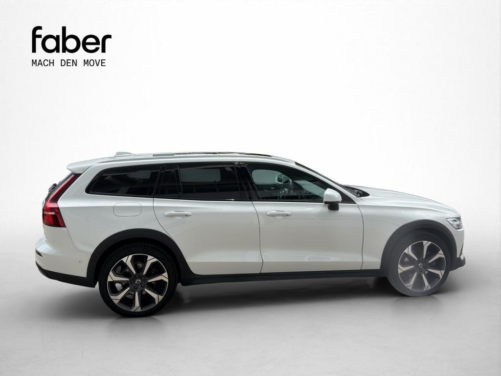 Volvo V60 Cross Country