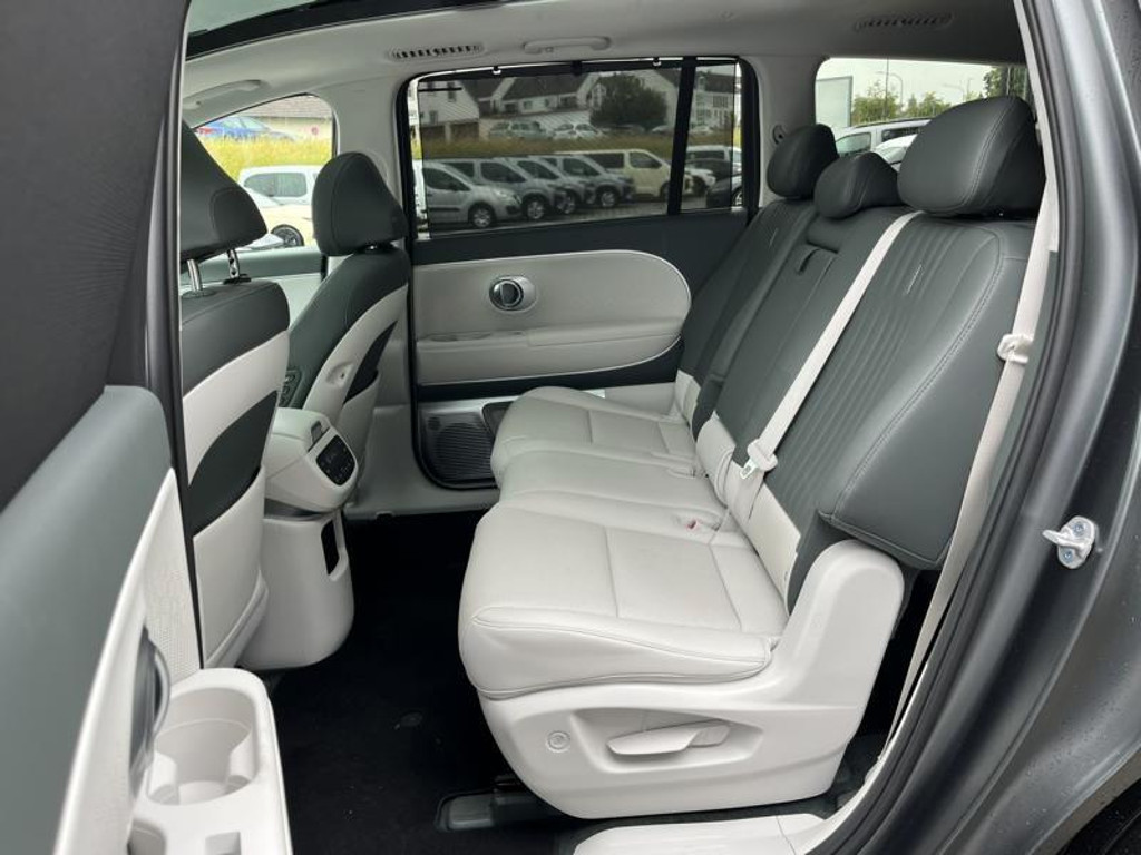 Hyundai IONIQ 9