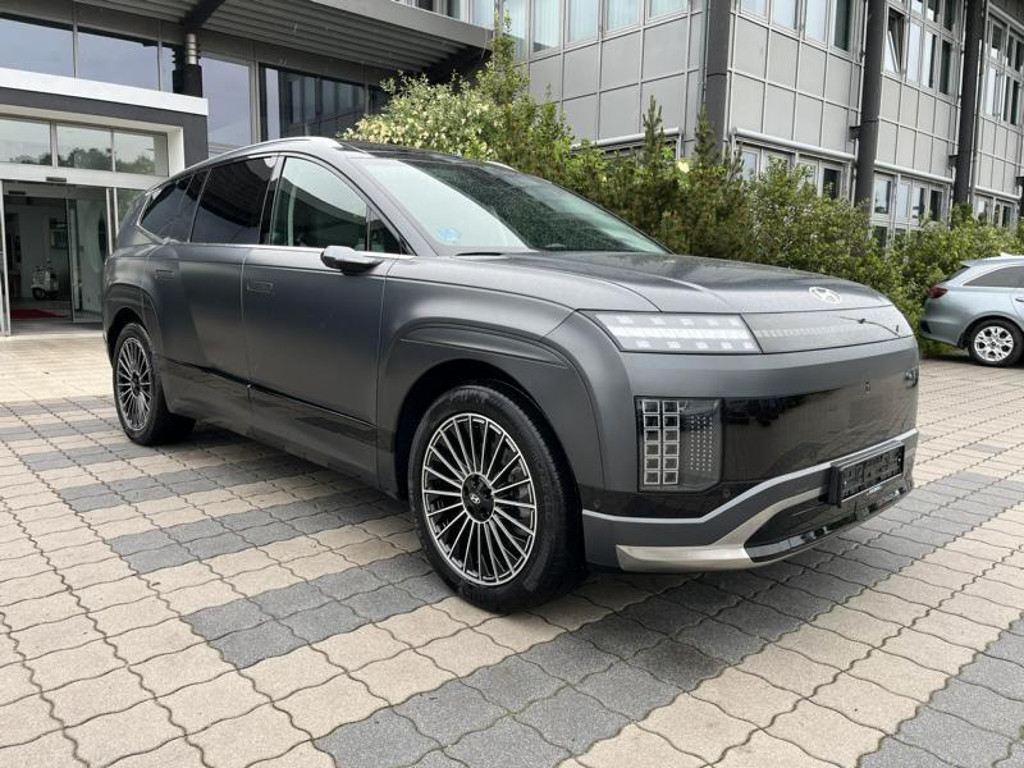 Hyundai IONIQ 9