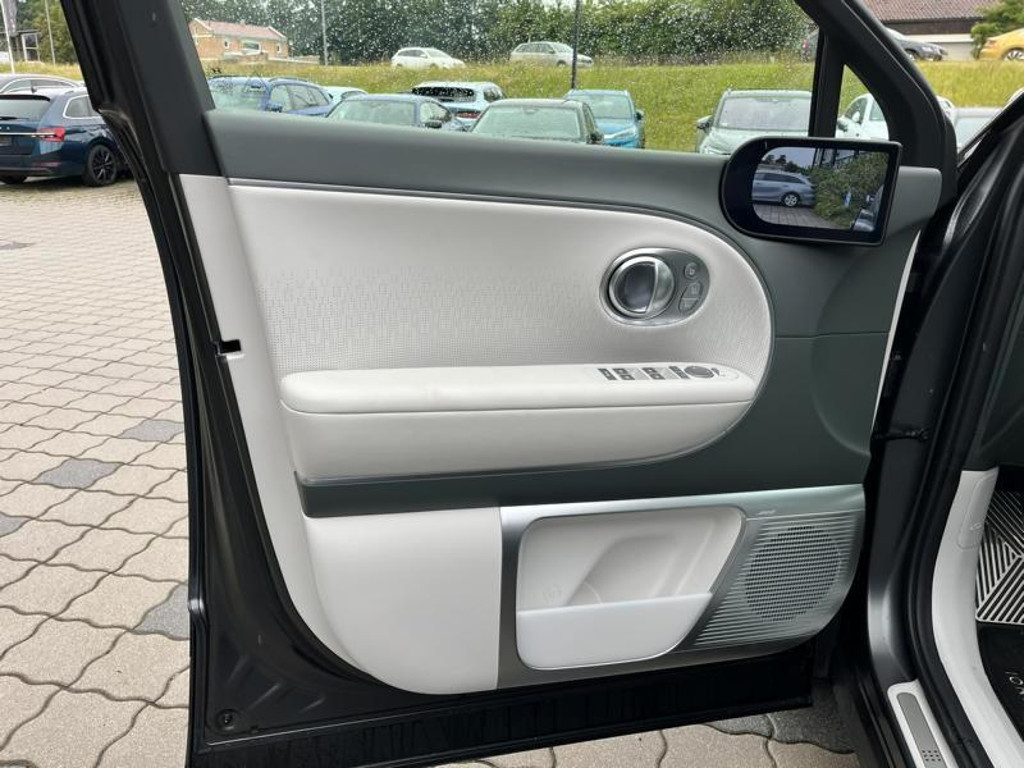 Hyundai IONIQ 9