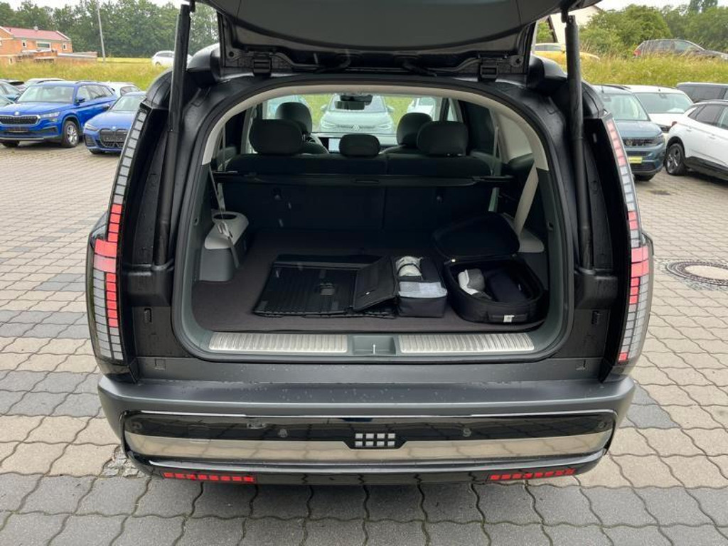 Hyundai IONIQ 9