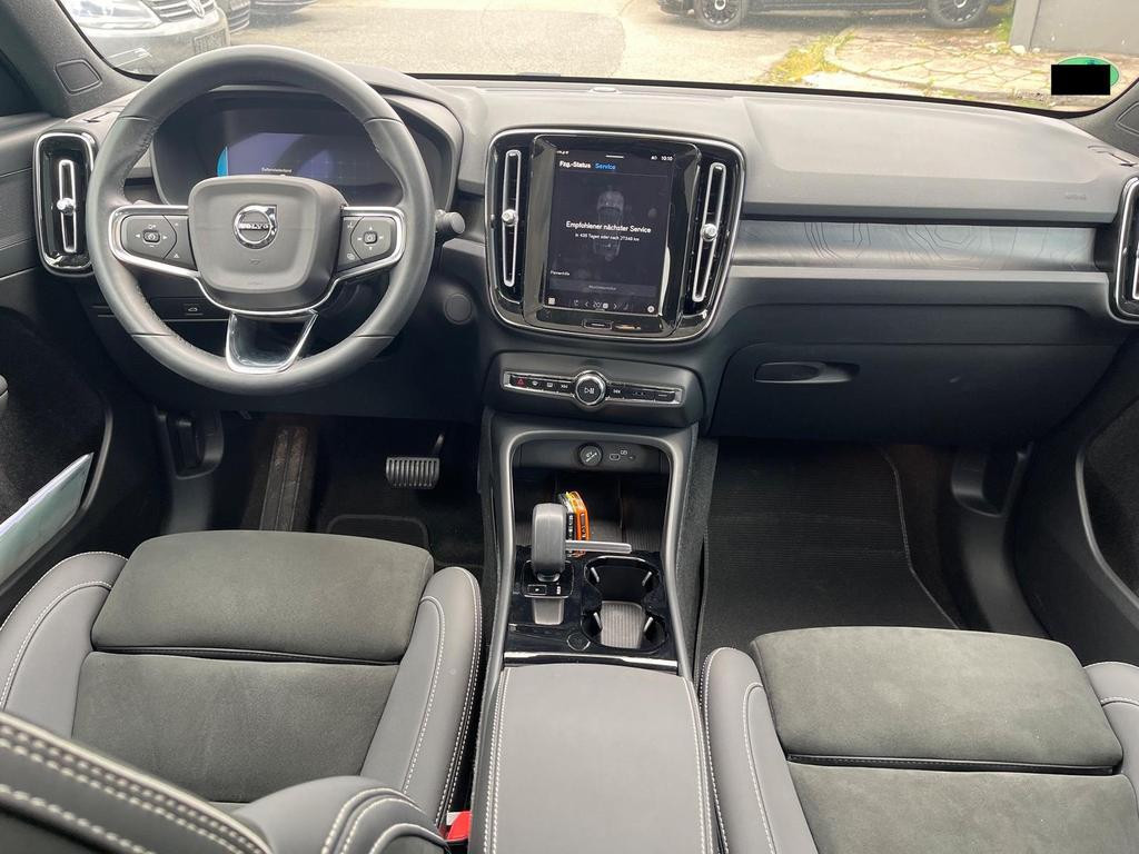 Volvo C40