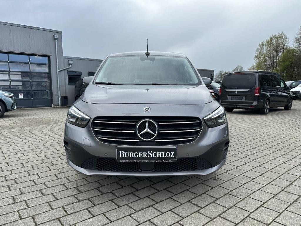 Mercedes-Benz T 180
