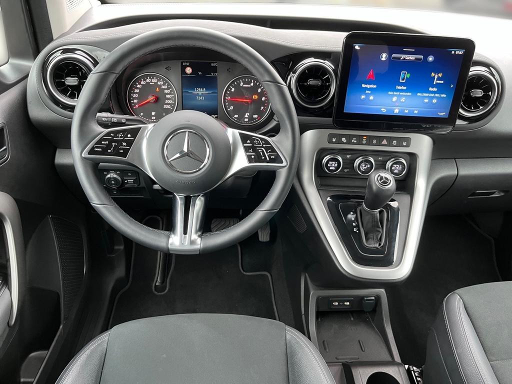 Mercedes-Benz T 180