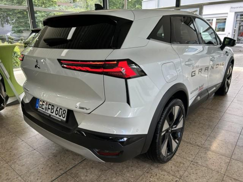 Mitsubishi Grandis