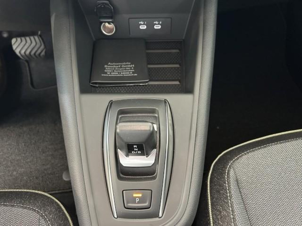 Mitsubishi Grandis