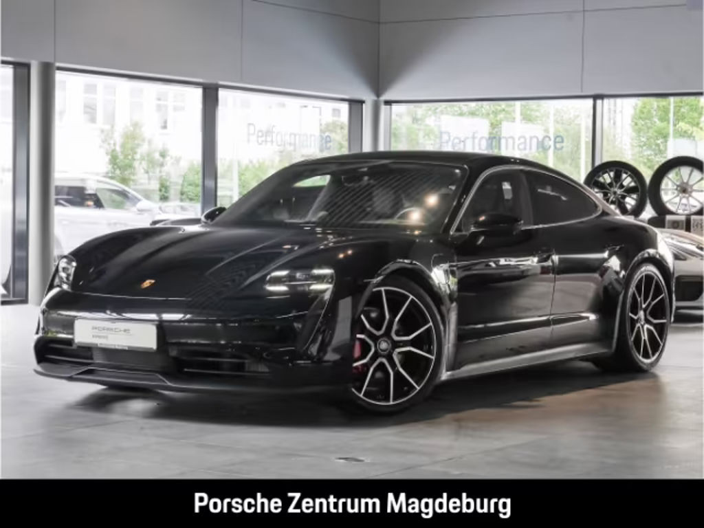 Porsche Taycan 4S