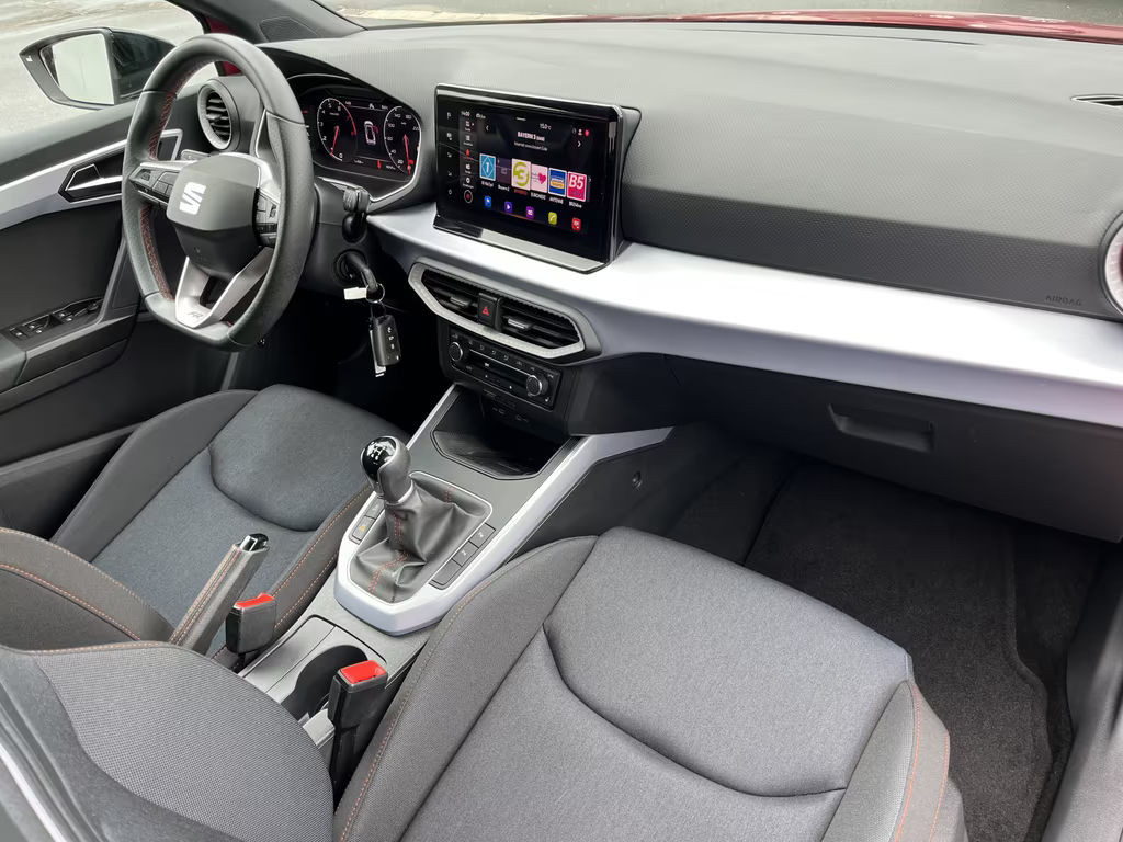 Seat Arona