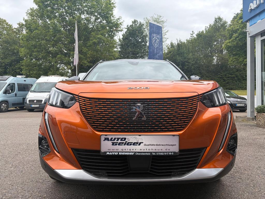 Peugeot e-2008