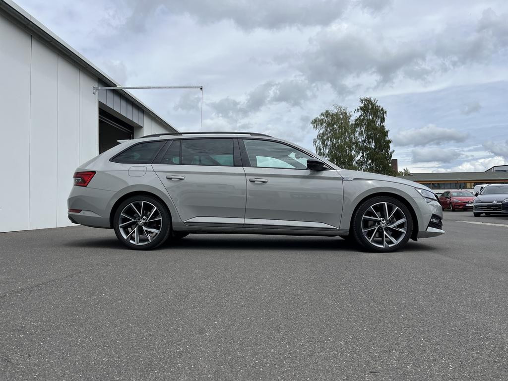 Skoda Superb Combi 4x4 Sportline 2.0 TDI