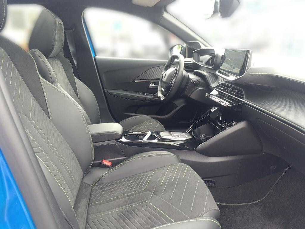 Peugeot e-208