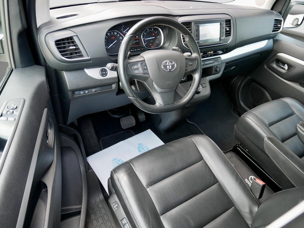 Toyota Proace (Verso)