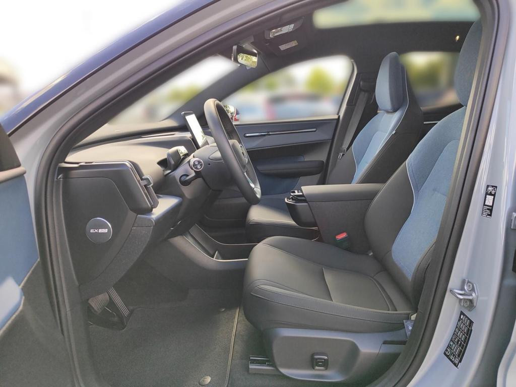 Volvo EX30