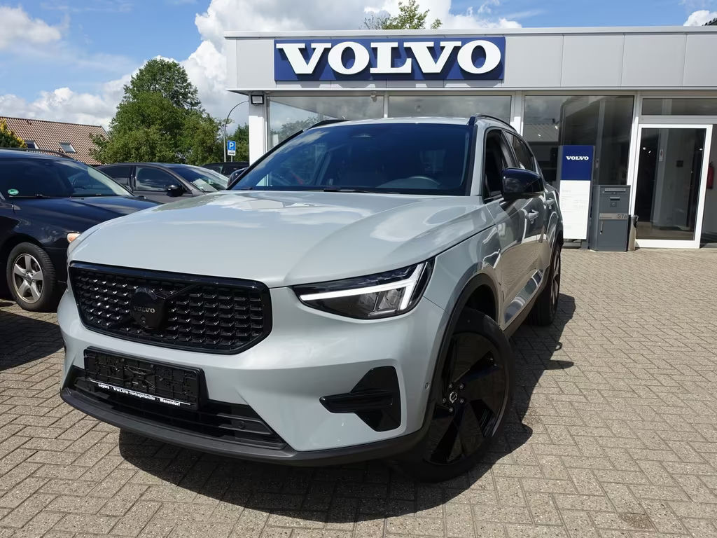 Volvo XC40 Plus