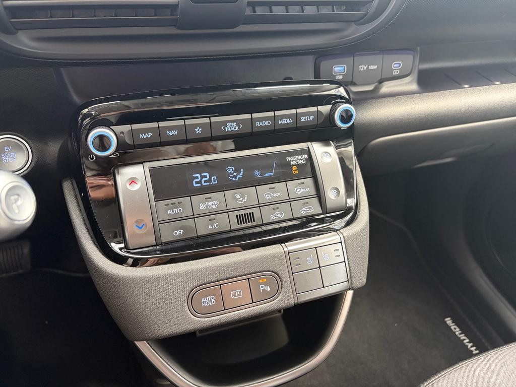 Hyundai INSTER