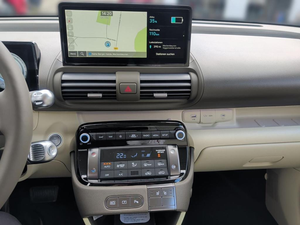 Hyundai INSTER