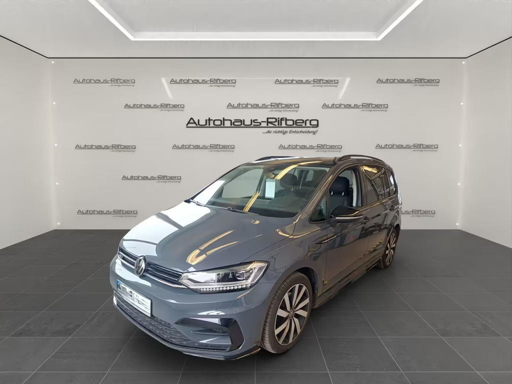 Volkswagen Touran DSG R-Line