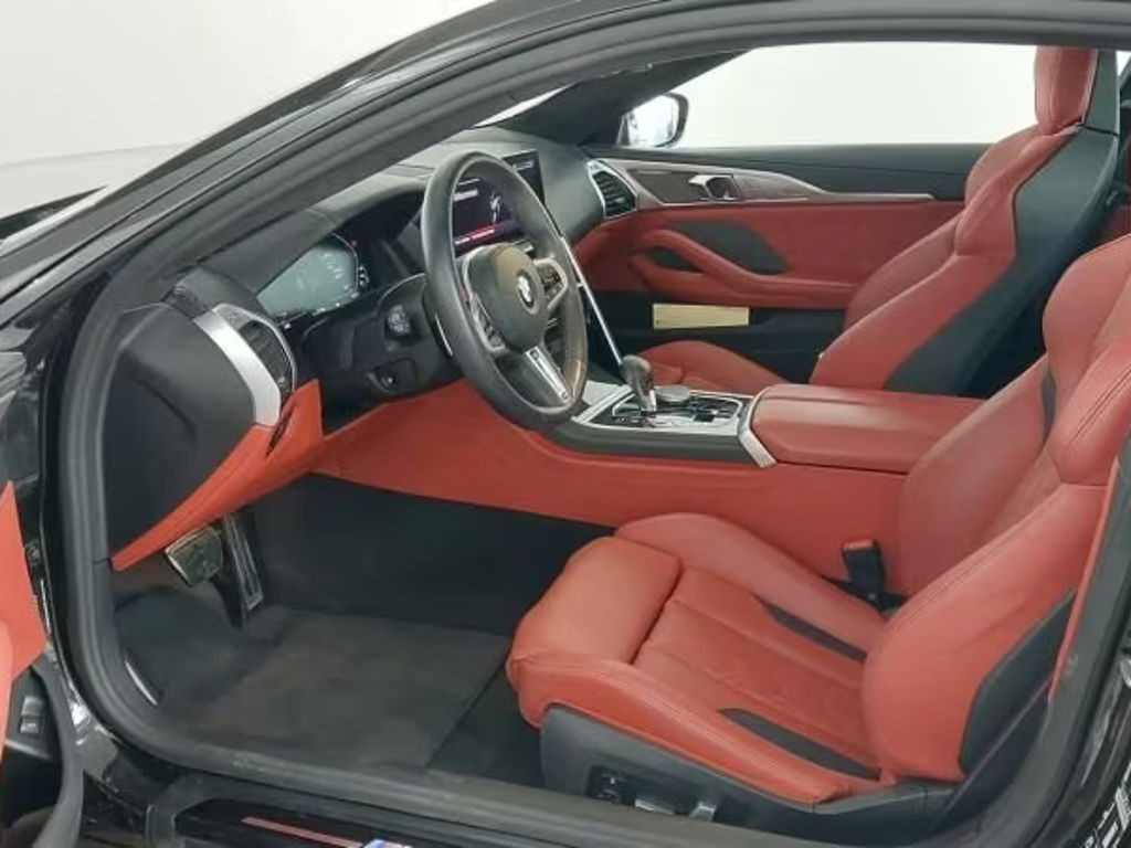 BMW M8