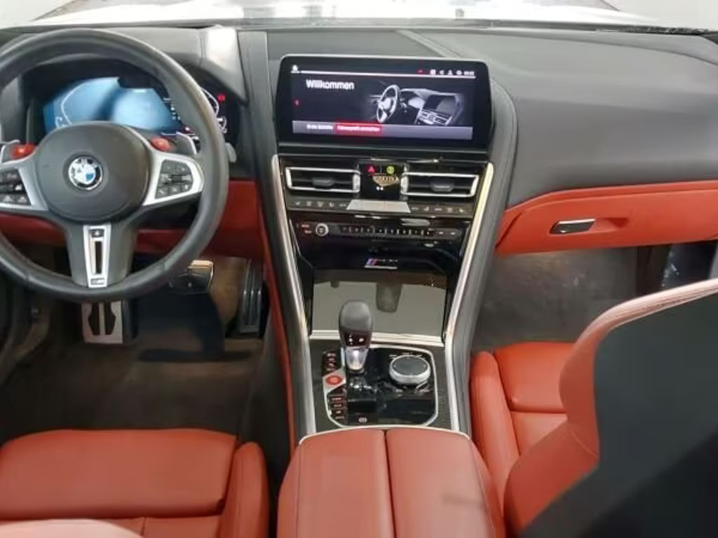 BMW M8