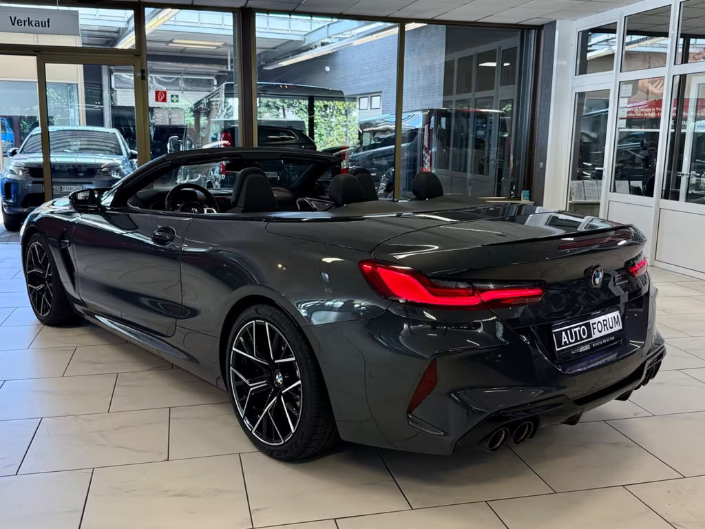 BMW M8
