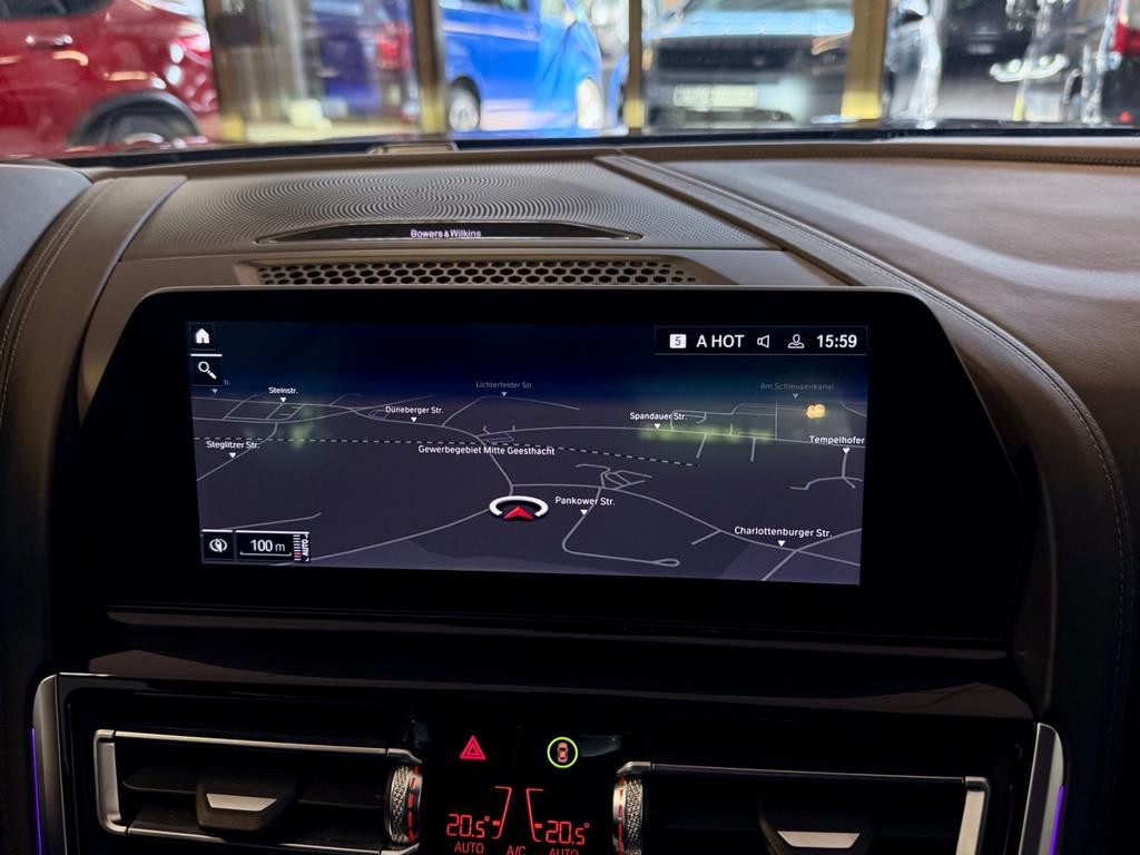 BMW M8