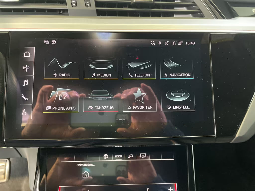 Audi SQ8 e-tron