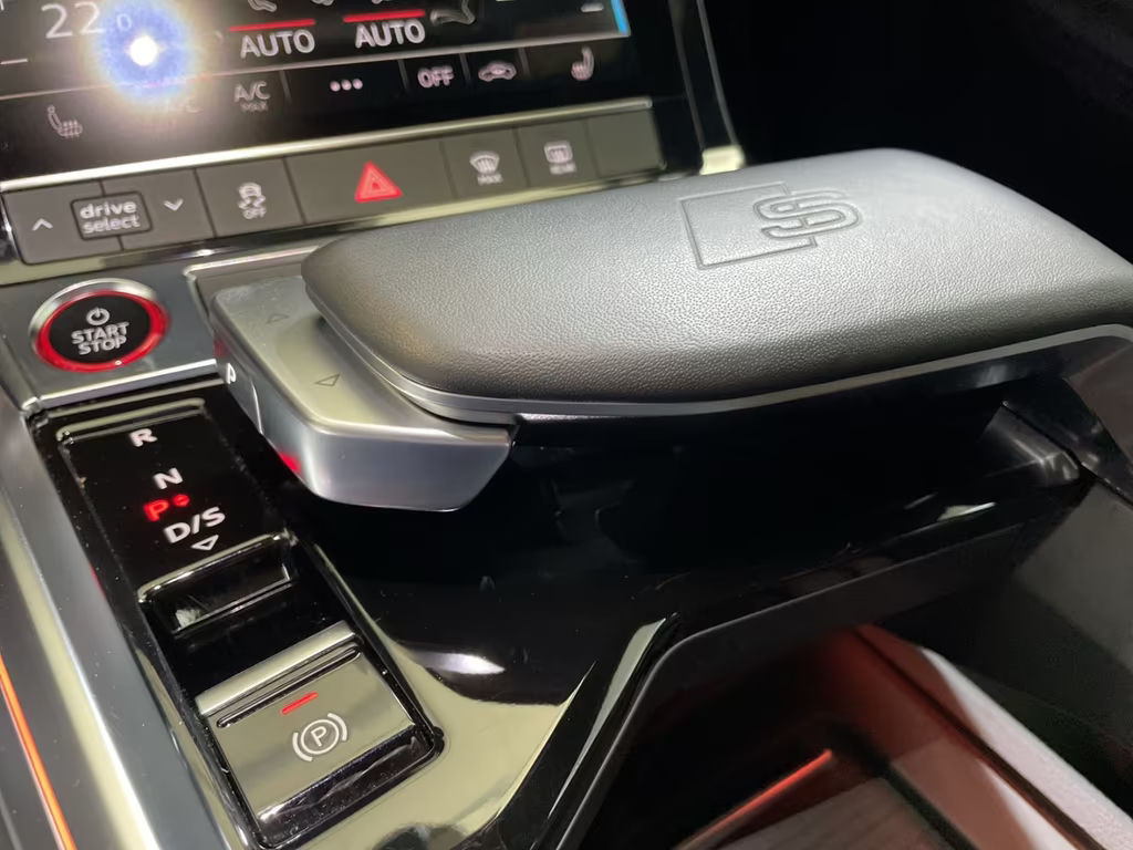 Audi SQ8 e-tron