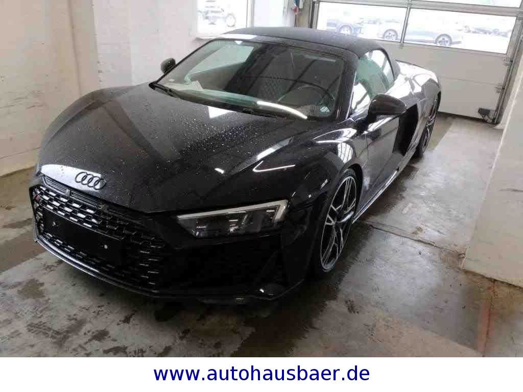 Audi R8