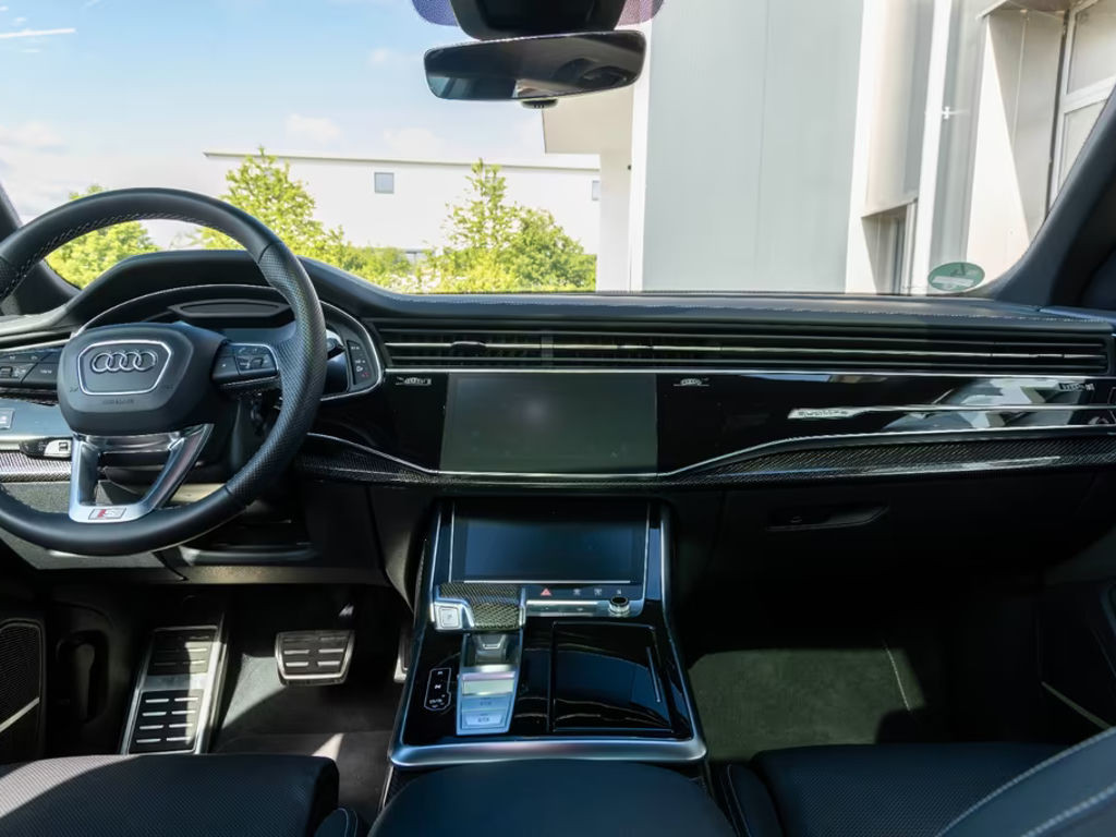 Audi SQ8
