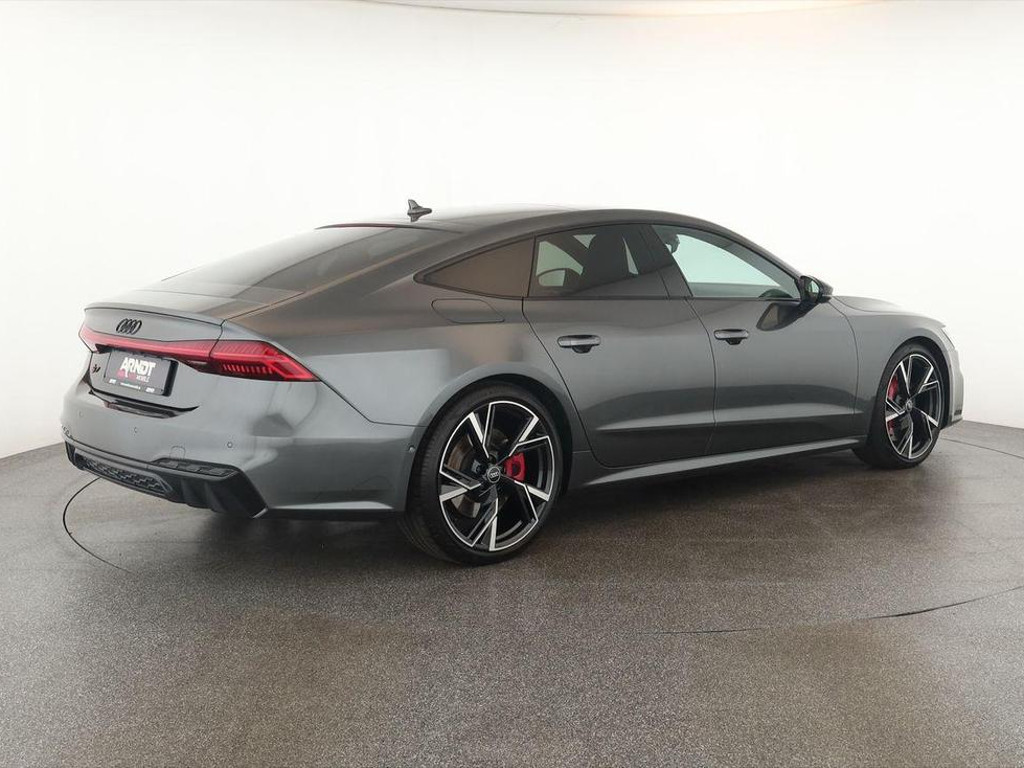 Audi S7