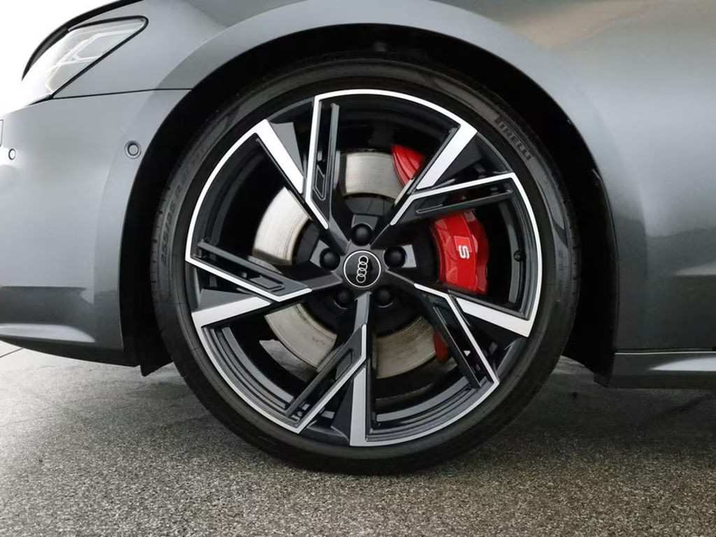 Audi S7