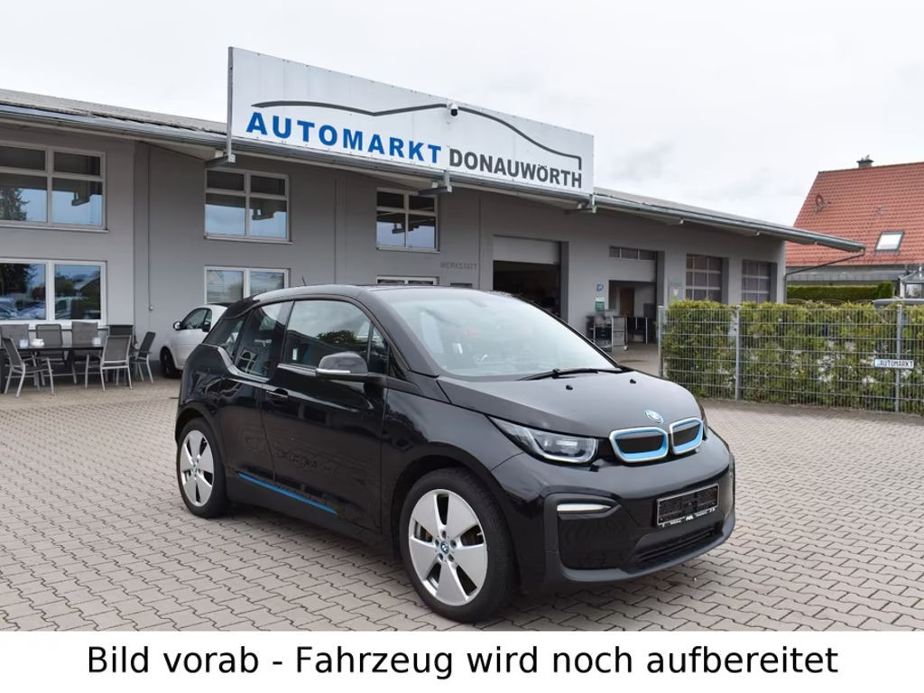 BMW i3 Sedan
