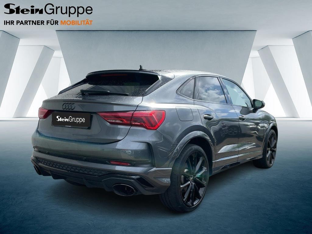 Audi RS Q3