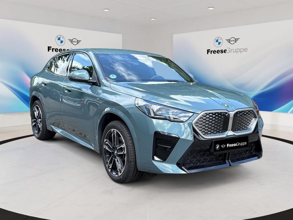 BMW iX2