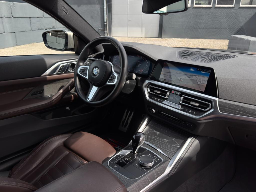 BMW M440