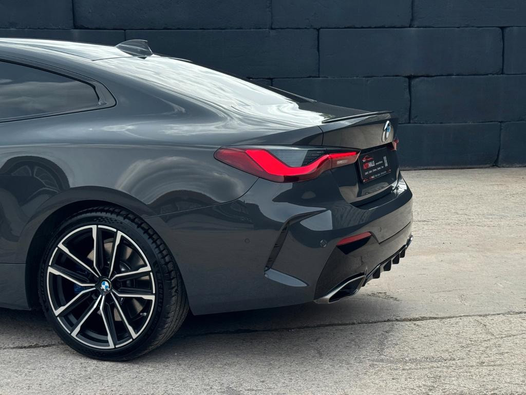 BMW M440