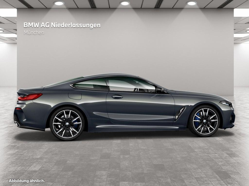 BMW M850